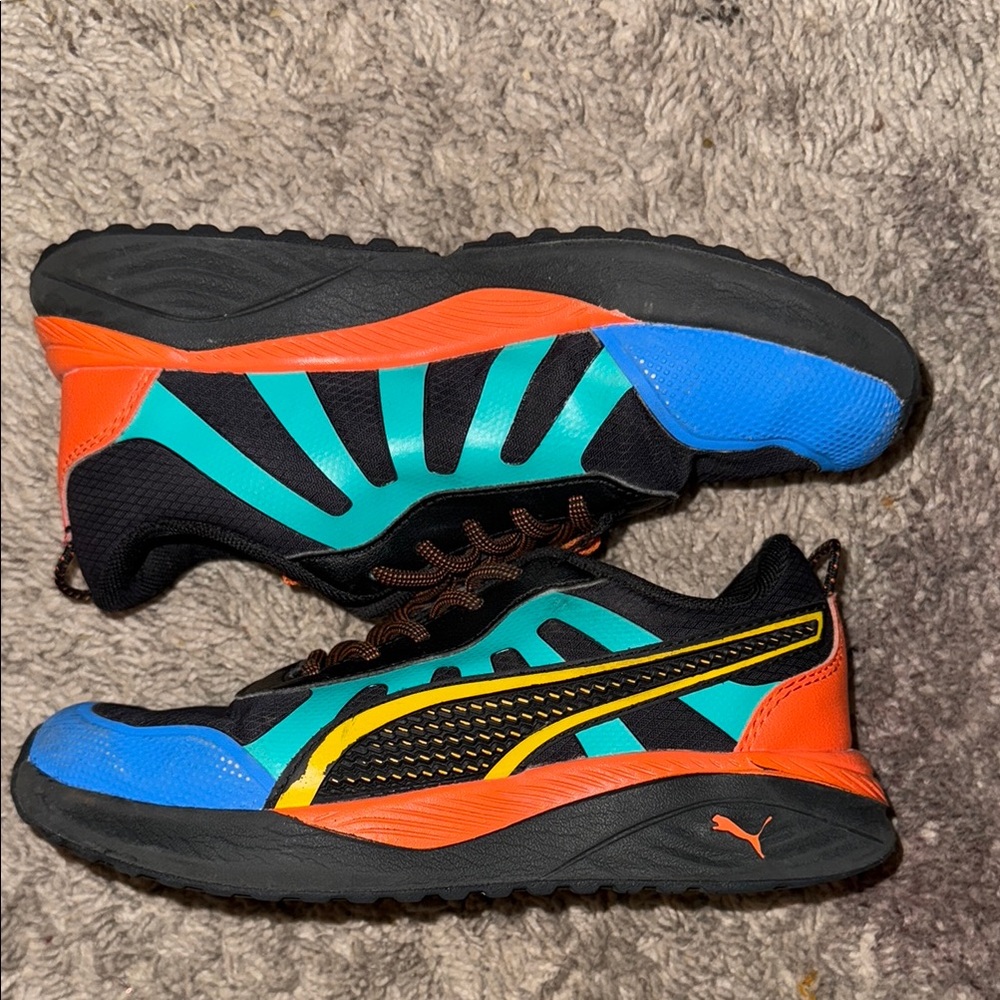 Puma Orange and Blue Sneakers Dynamic Design